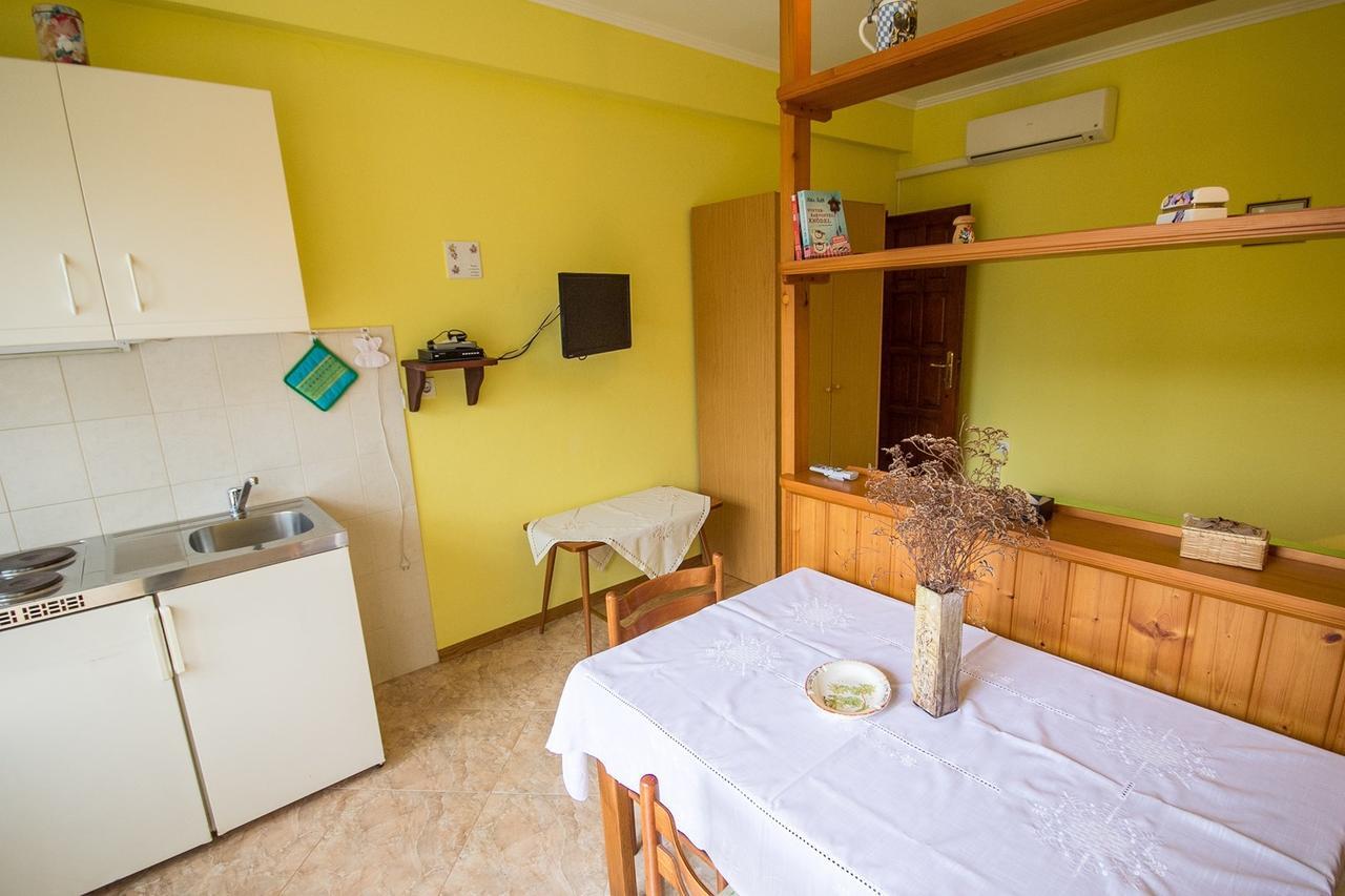 أوماغ Sandra House With Apartment المظهر الخارجي الصورة