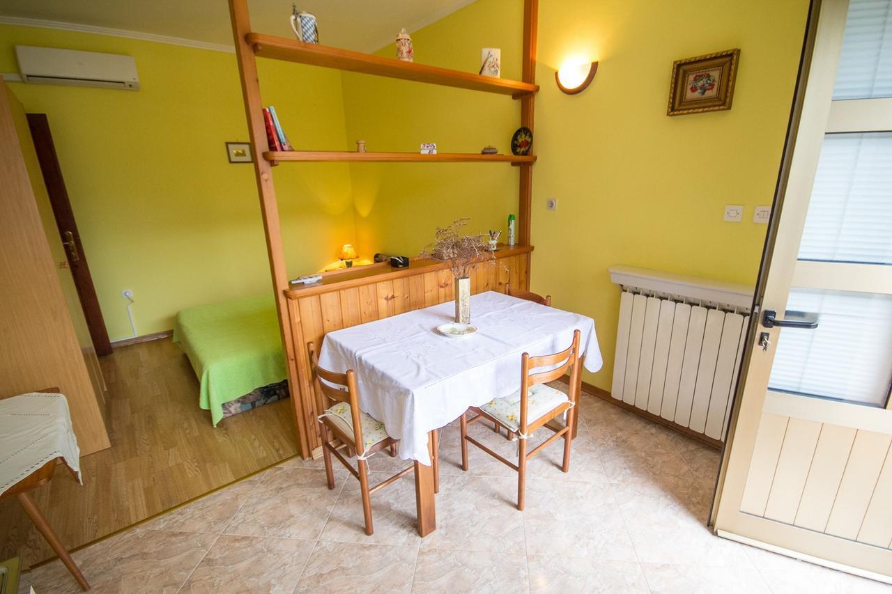 أوماغ Sandra House With Apartment المظهر الخارجي الصورة