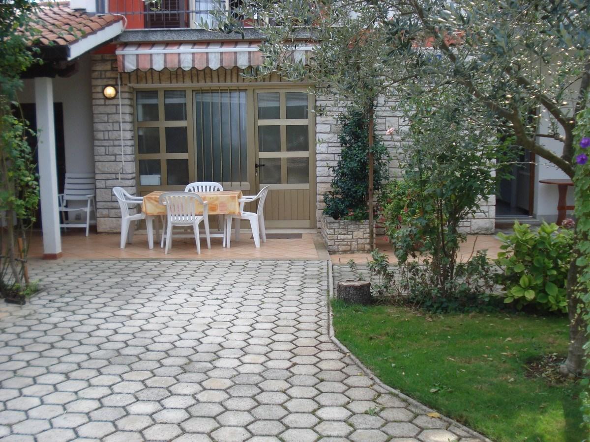 أوماغ Sandra House With Apartment المظهر الخارجي الصورة
