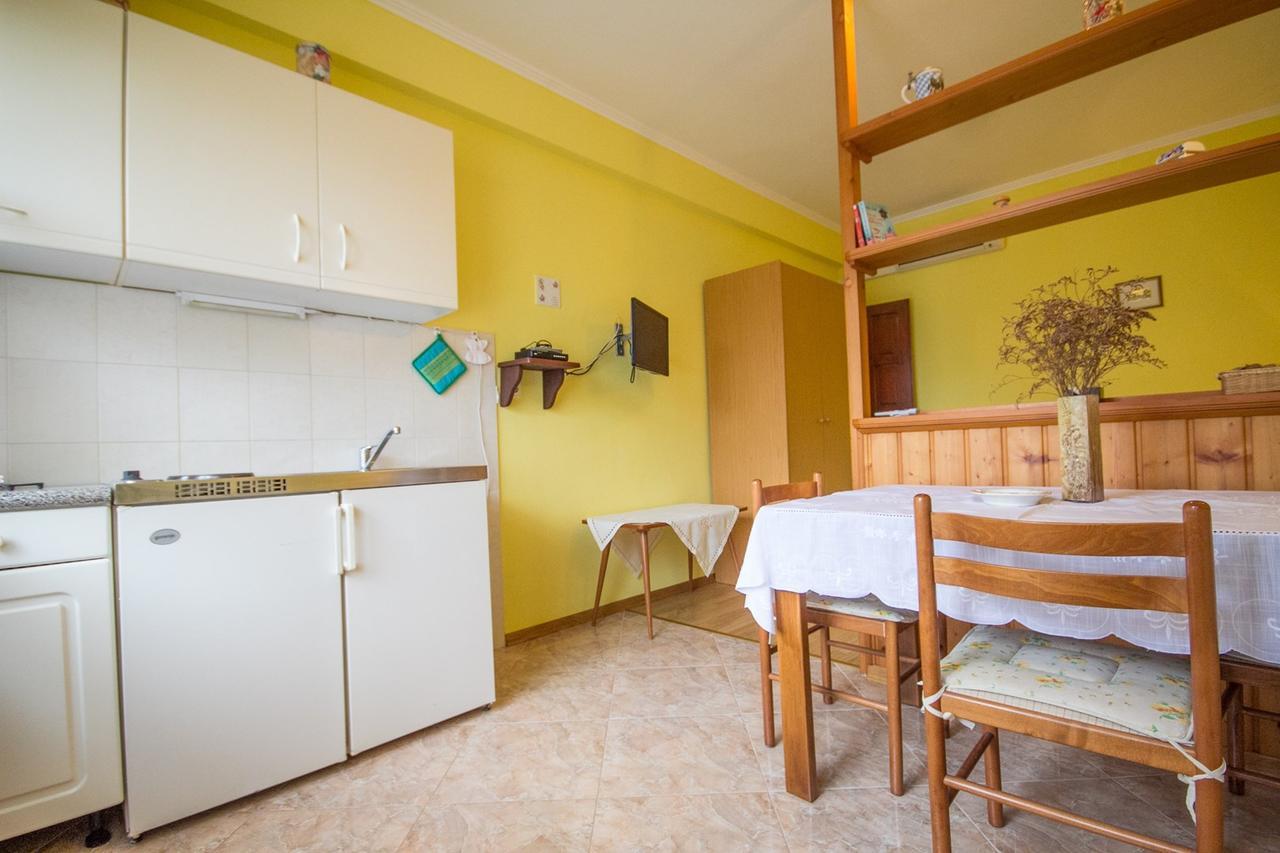 أوماغ Sandra House With Apartment المظهر الخارجي الصورة